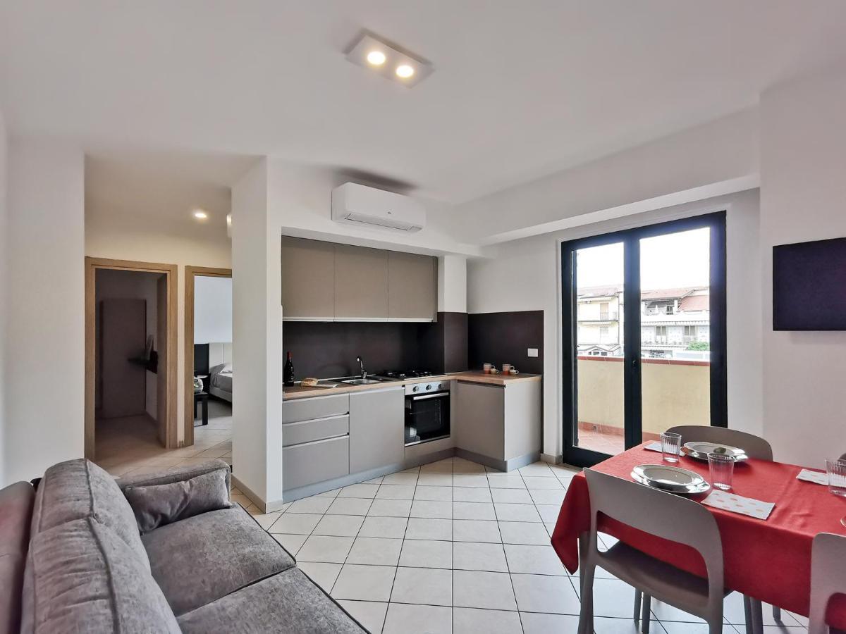 Magico Apartments - 450M Dalla Spiaggia Capo dʼOrlando Екстериор снимка