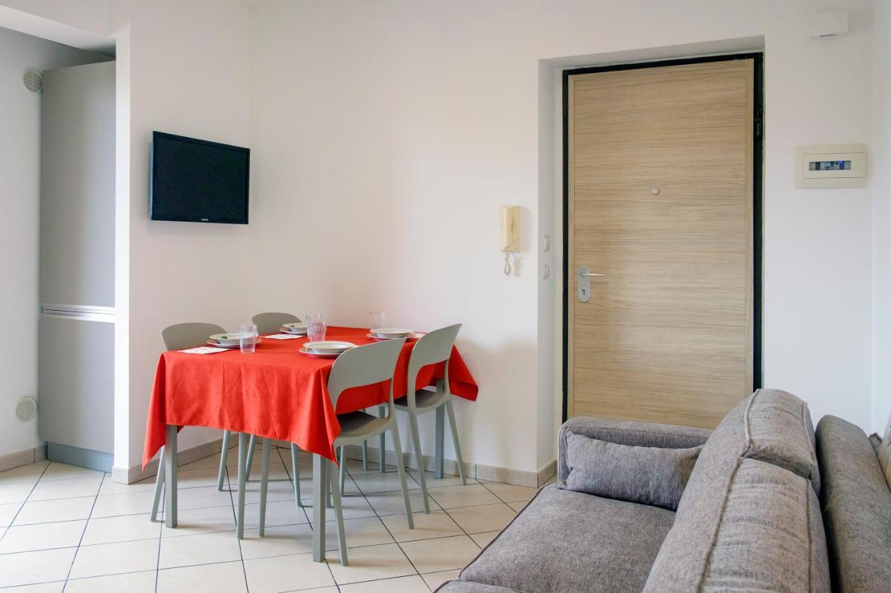 Magico Apartments - 450M Dalla Spiaggia Capo dʼOrlando Екстериор снимка