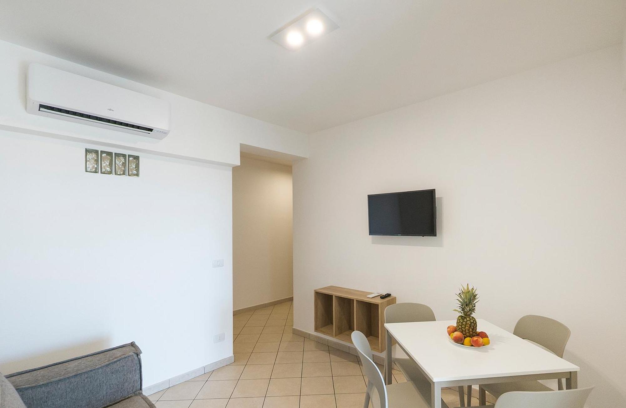 Magico Apartments - 450M Dalla Spiaggia Capo dʼOrlando Екстериор снимка
