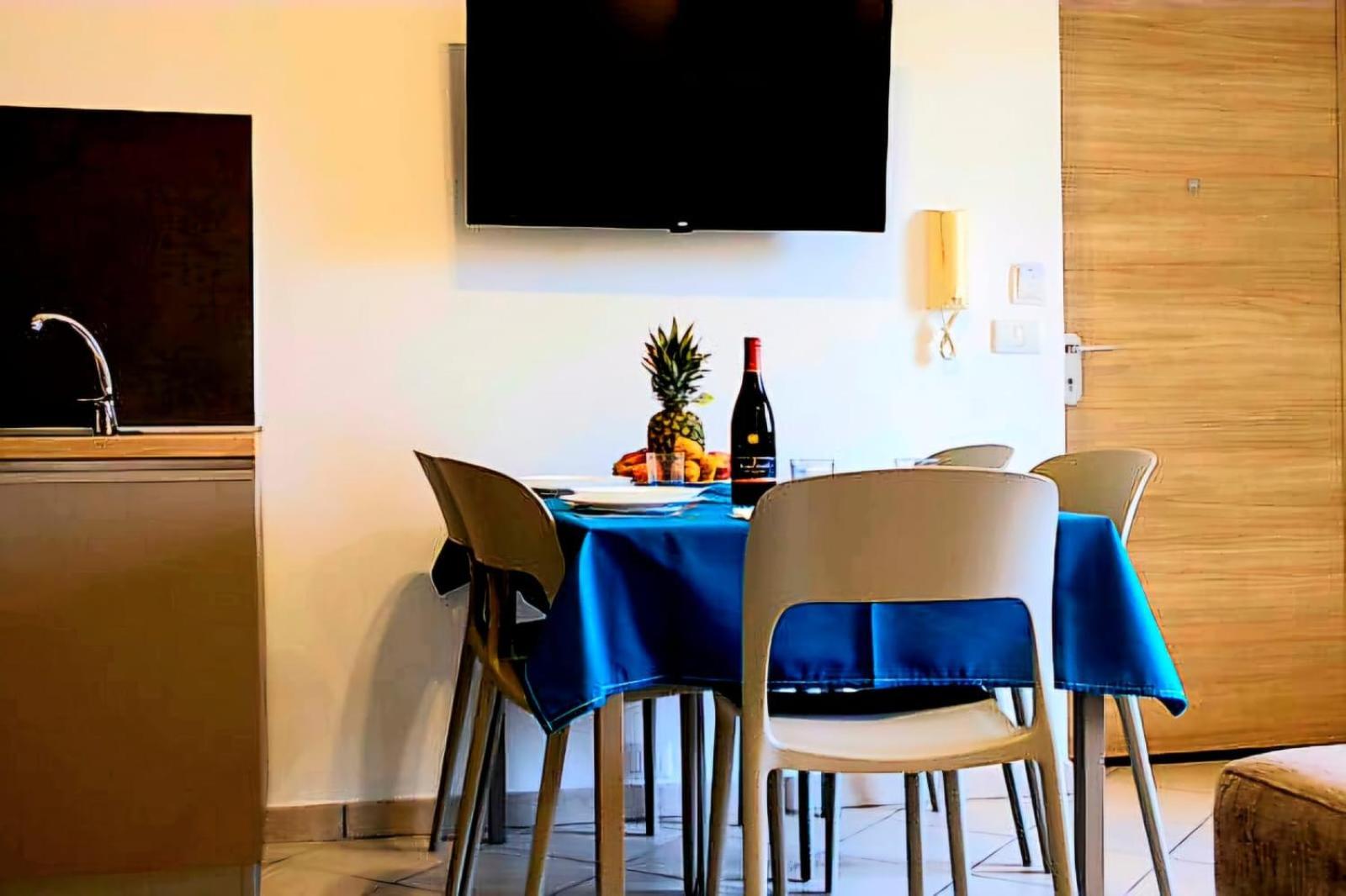 Magico Apartments - 450M Dalla Spiaggia Capo dʼOrlando Екстериор снимка